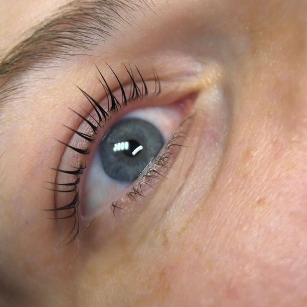 Wimpern & Augenbrauen Beauty and Ink by Sabrina in Kuddewörde